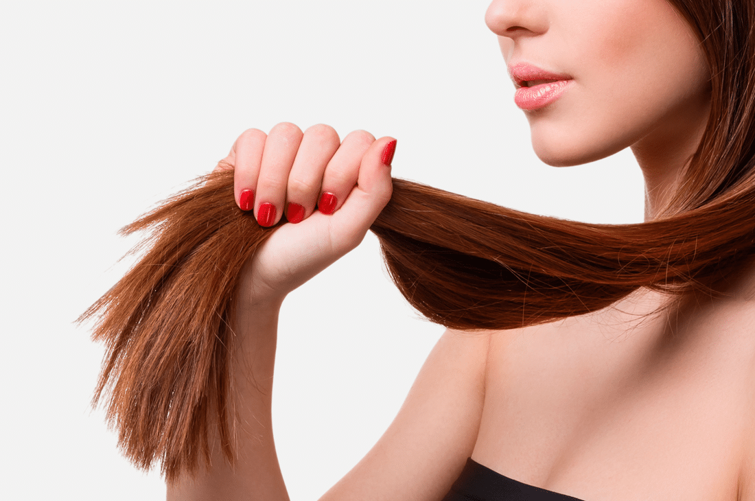 Come curare i capelli sfibrati: ecco 5 regole indispensabili